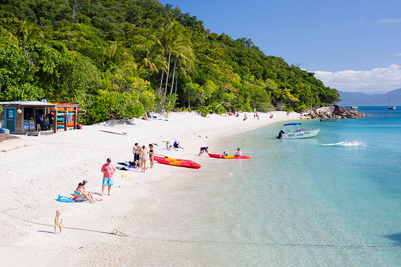 romantic things to do in cairns for couple kayak fitzroy island